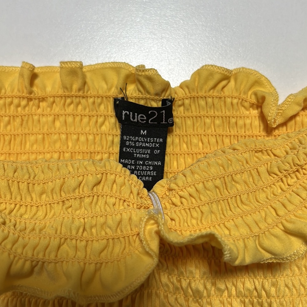 Mini Yellow Crop - Picture 2 of 2